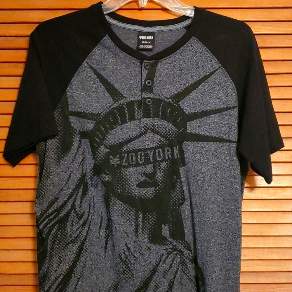 Zoo York Tee